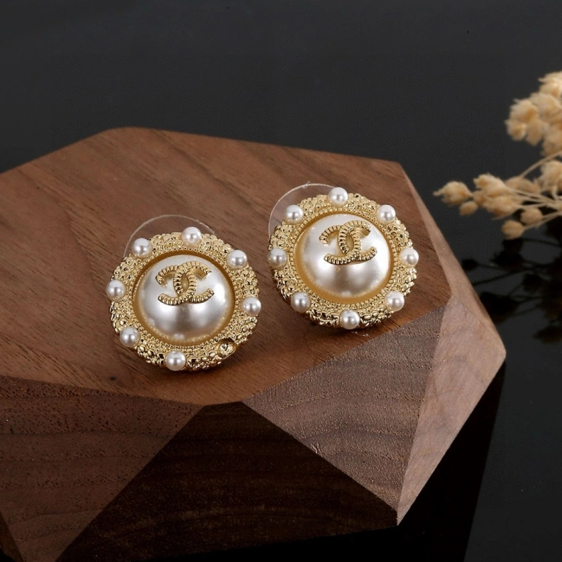 Lightweight Chxnxl Earrings 287241