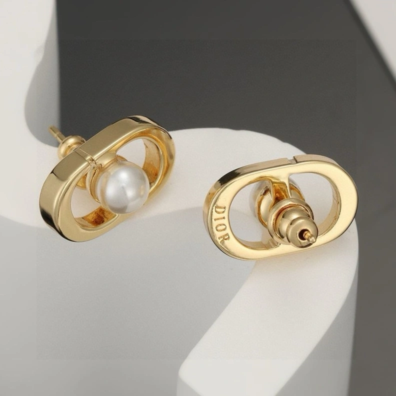Trendsetting Christian Dxxr Earrings 294486