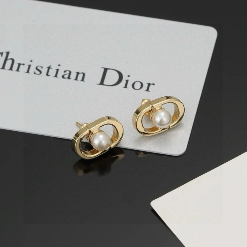 Trendsetting Christian Dxxr Earrings 294486