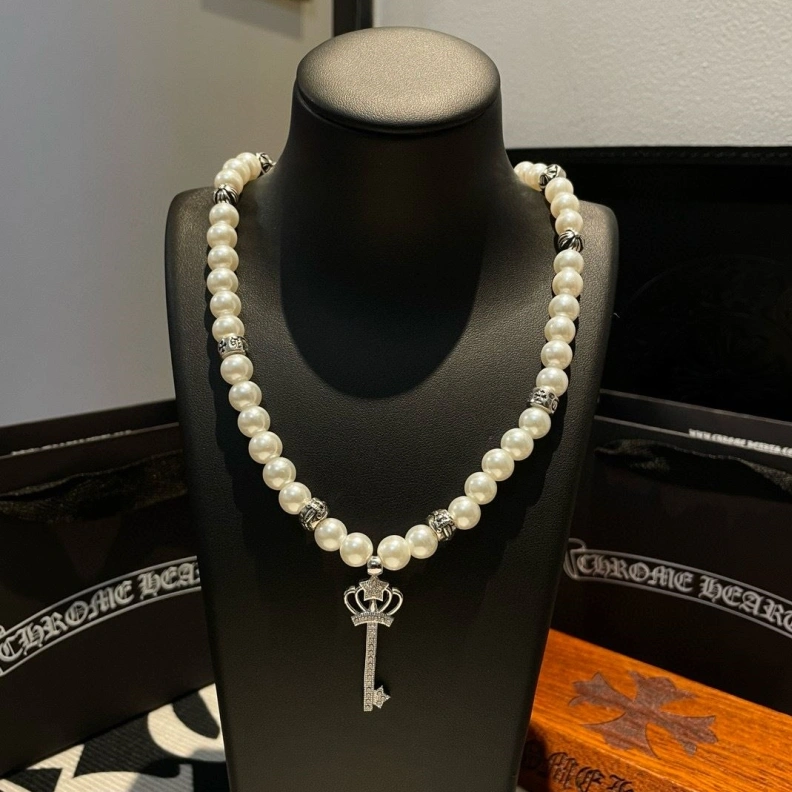 Chrxmx Hxxrts Necklaces DailyWear 297780