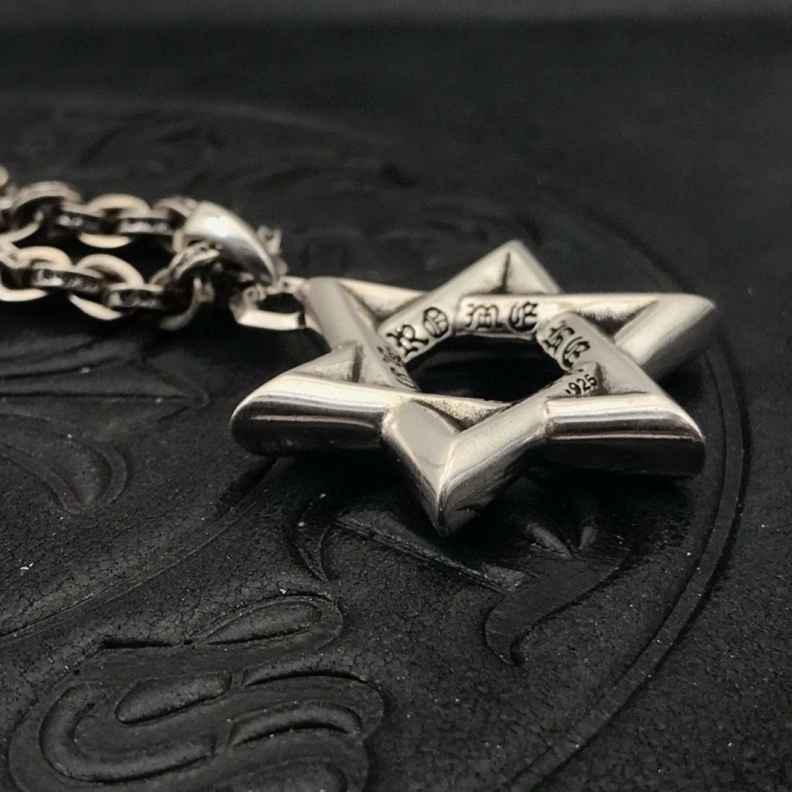 Chrxmx Hxxrts Necklaces SportInspired 297786