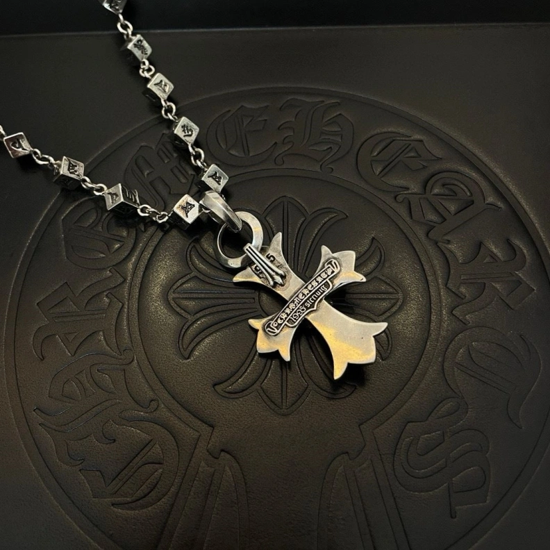 Chrxmx Hxxrts Necklaces Trendy 297772