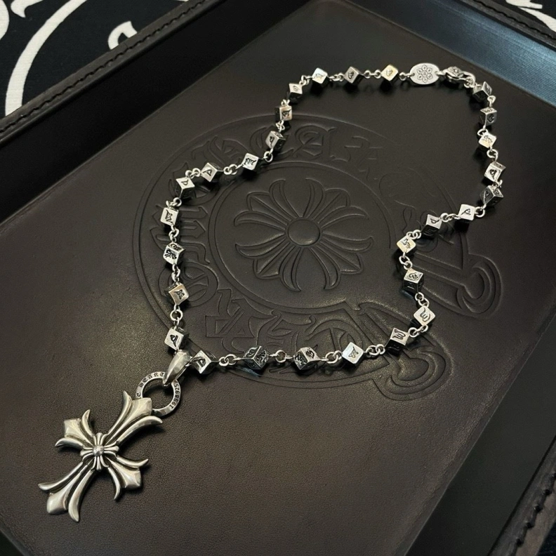 Chrxmx Hxxrts Necklaces Trendy 297772