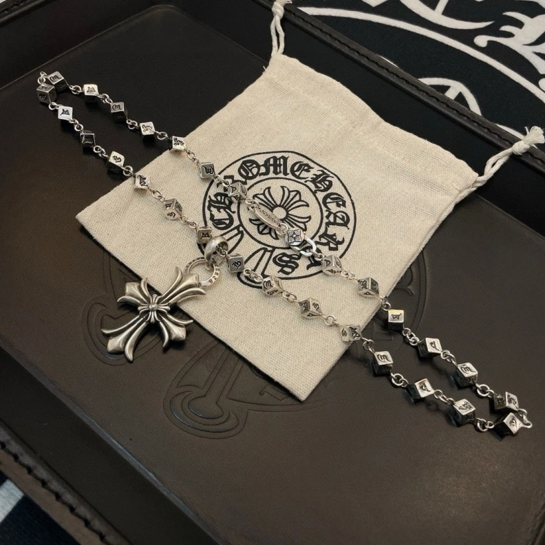 Chrxmx Hxxrts Necklaces Trendy 297772