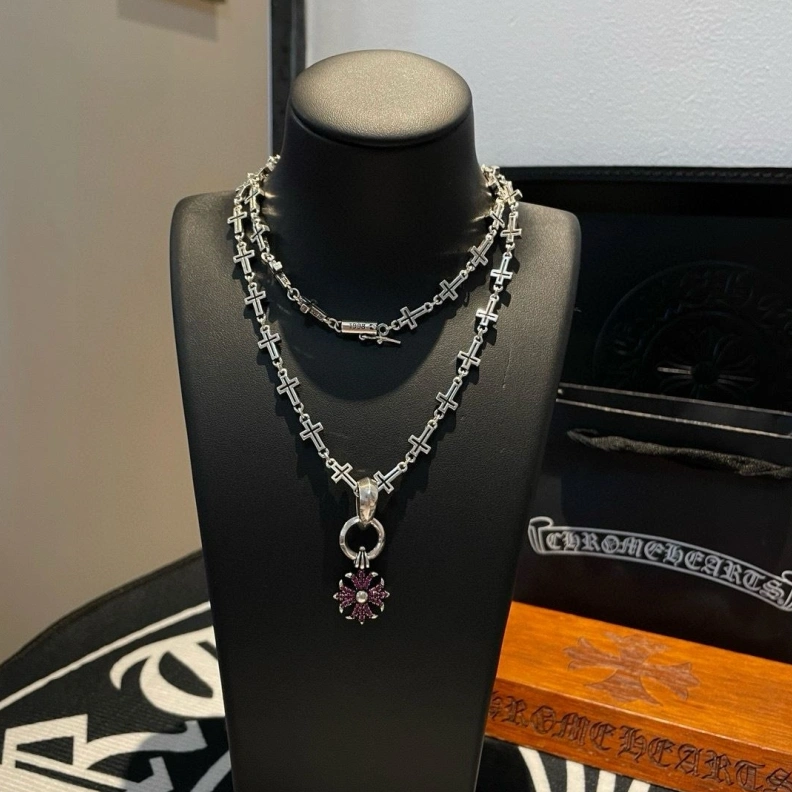 Chrxmx Hxxrts Necklaces Soft 297774