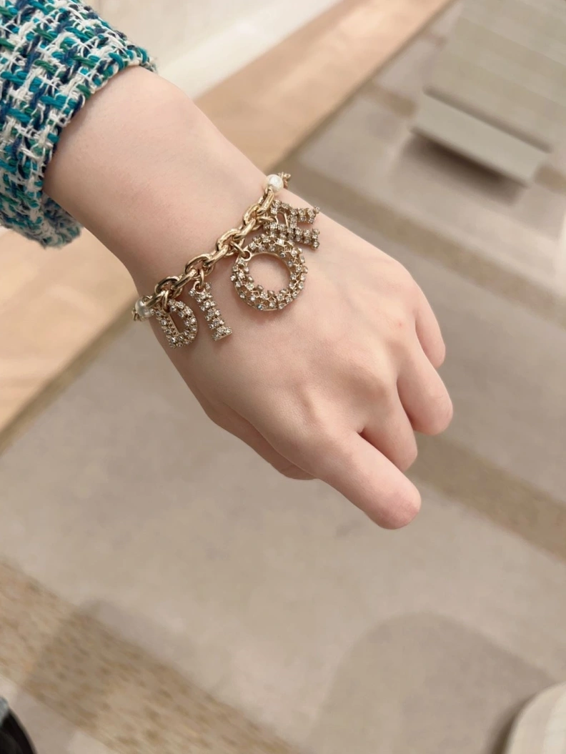 Swxrxvski Necklaces SmartChoice 315008
