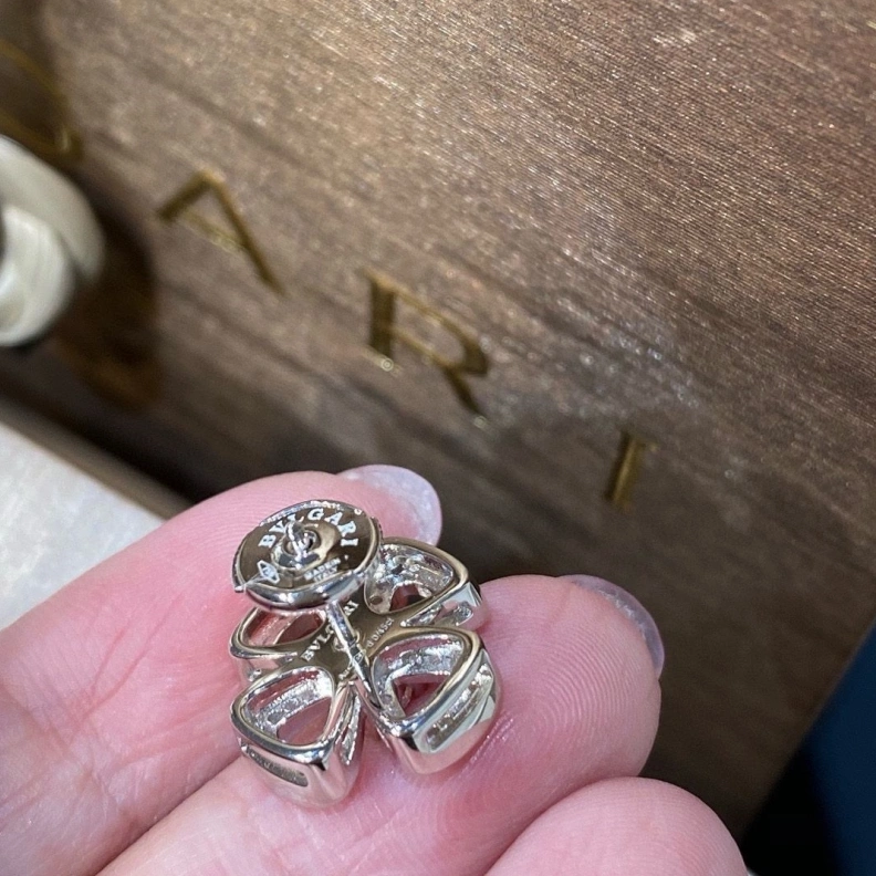 Efficient Chxnxl Earrings 287229