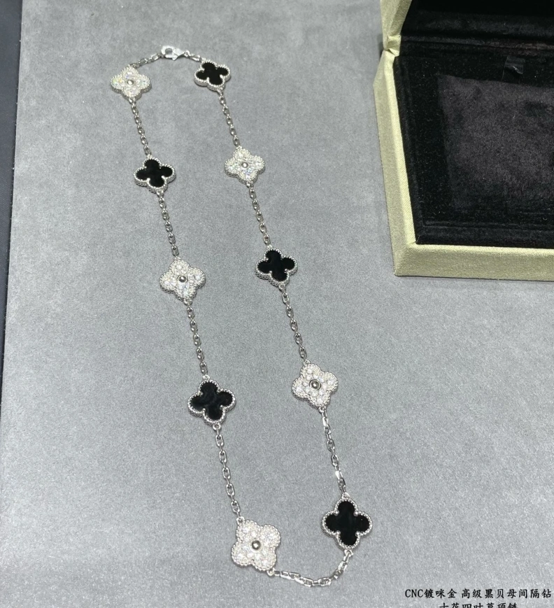 Affordable Vcx Necklaces 315935