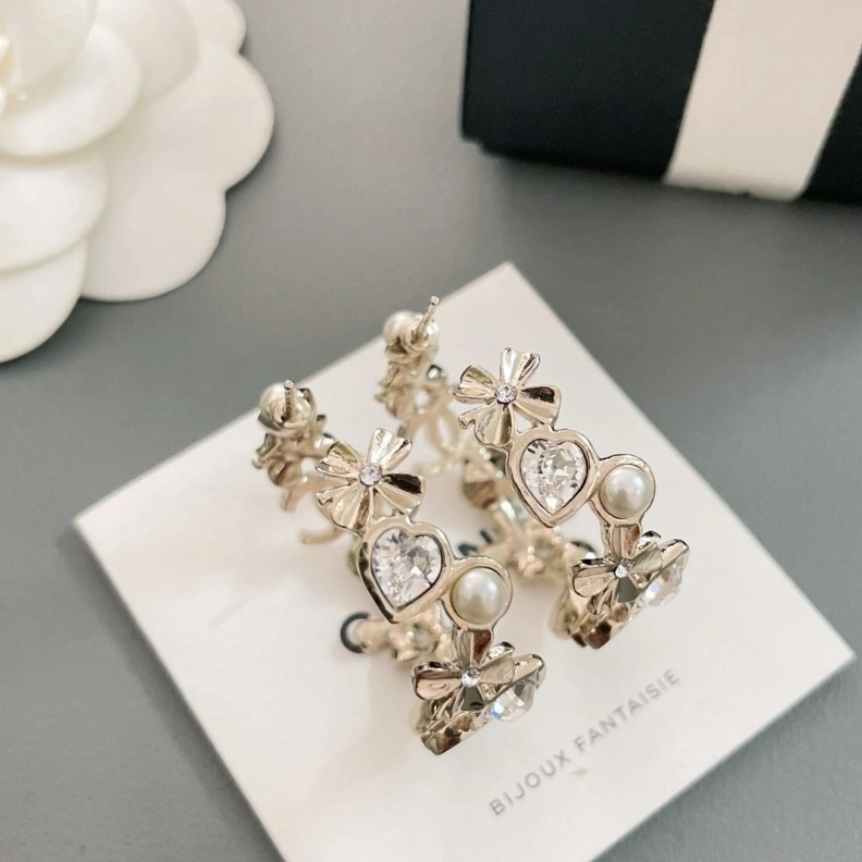 Durable Chxnxl Earrings 287232