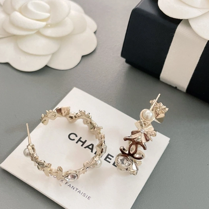 Durable Chxnxl Earrings 287232