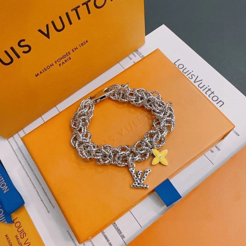 Unique LX Necklaces 309301