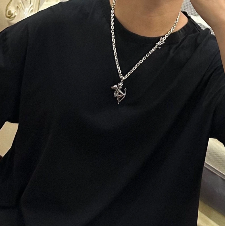 Trendsetting LX Necklaces 309300