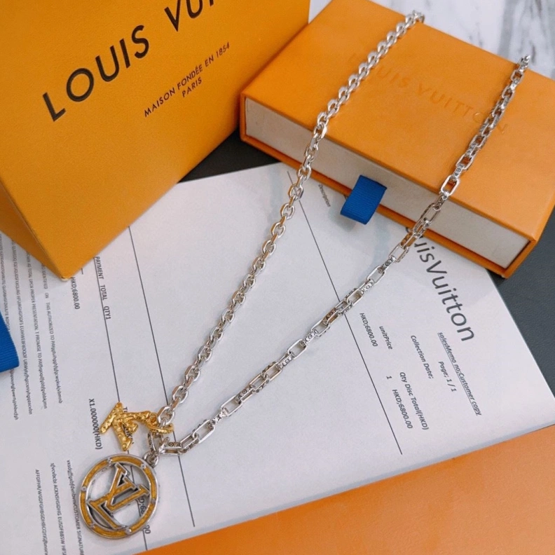 Fashionable LX Necklaces 309293