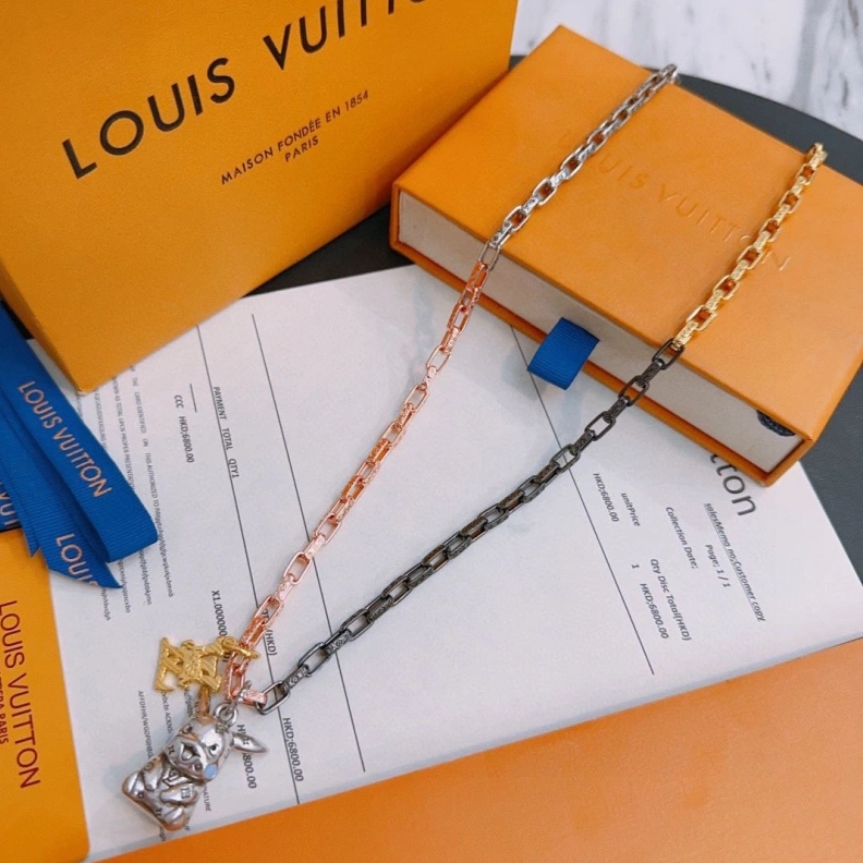 Sophisticated LX Necklaces 309292