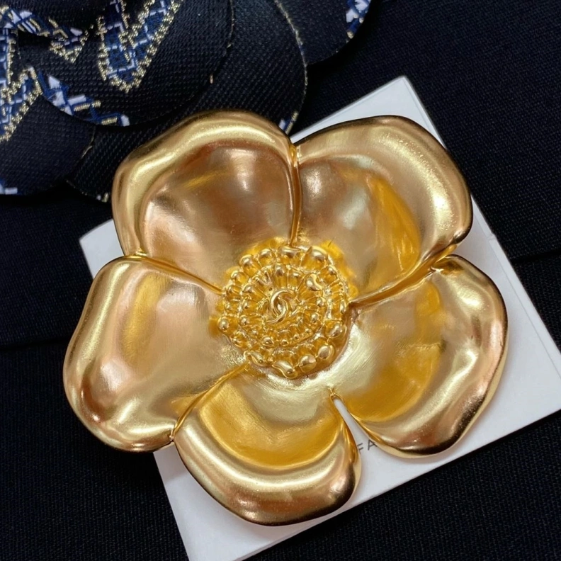 Fashionable Chxnxl Brooches 287774