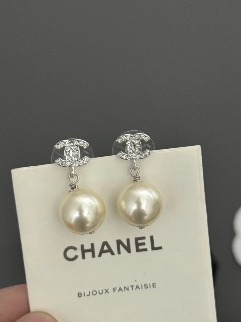Compact Chxnxl Earrings 287218