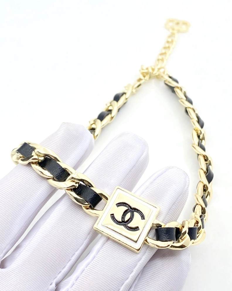 Timeless Chxnxl Necklaces 286677