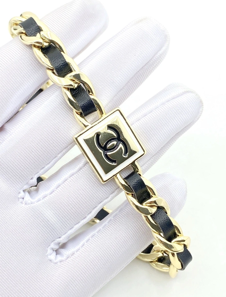 Timeless Chxnxl Necklaces 286677
