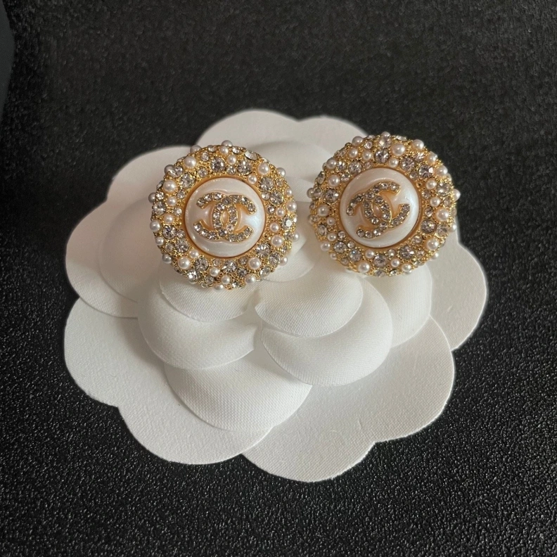 Versatile Chxnxl Earrings 287216
