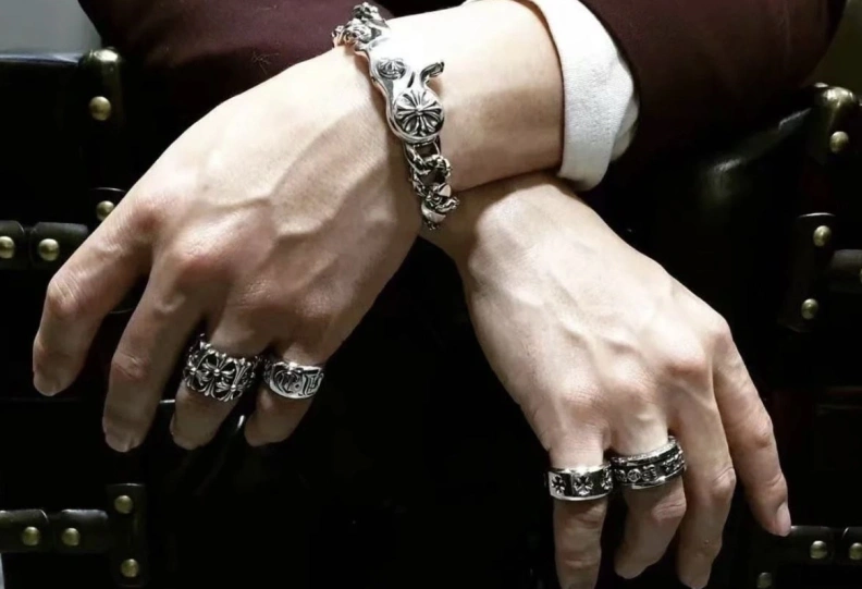 Chrxmx Hxxrts Bracelets Sophisticated 298179