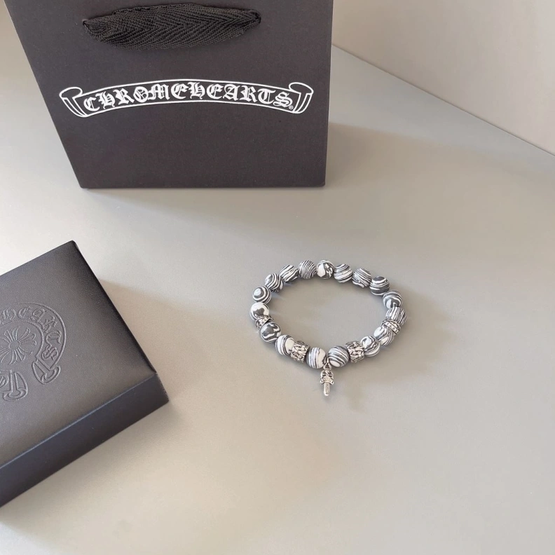 GoAnywhere Chrxmx Hxxrts Bracelets 298165