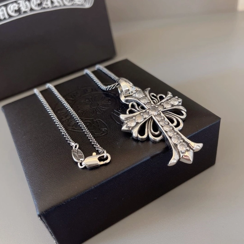 Chrxmx Hxxrts Necklaces GoAnywhere 297770