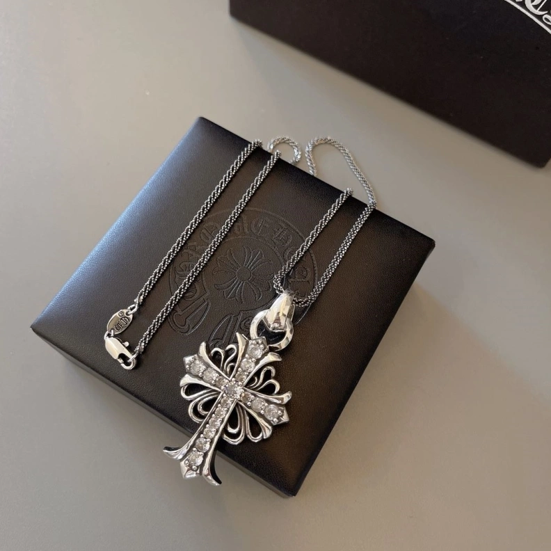 Chrxmx Hxxrts Necklaces GoAnywhere 297770