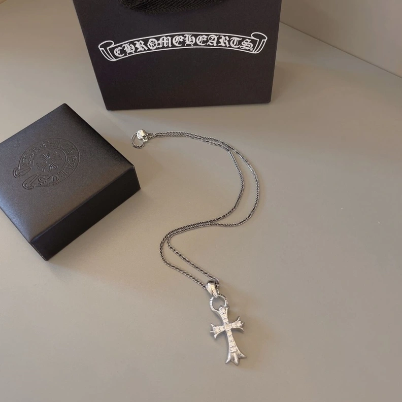 Chrxmx Hxxrts Necklaces Classic 297765