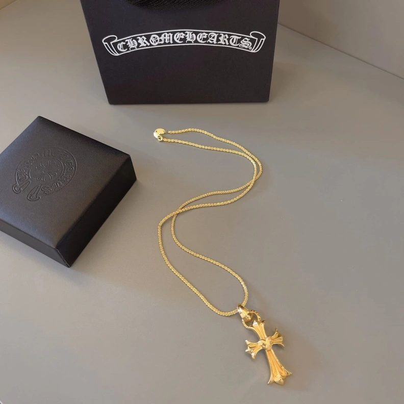 Chrxmx Hxxrts Necklaces Breathable 297748
