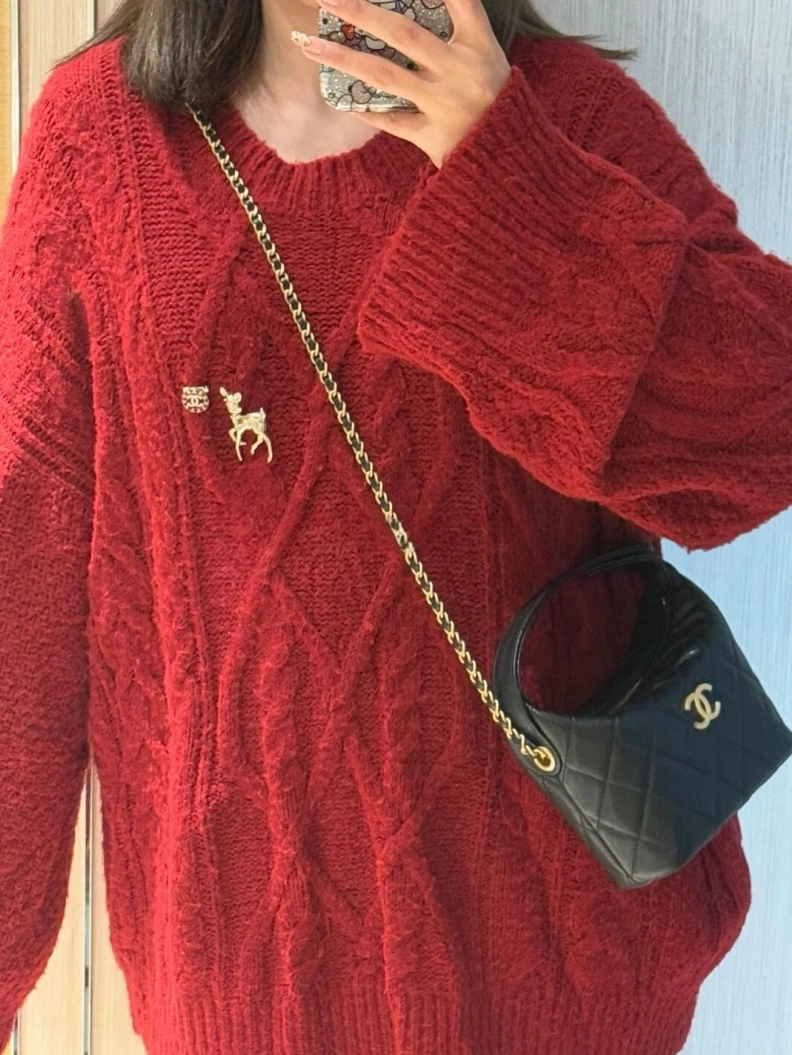 ModernLook Chxnxl Brooches 287770
