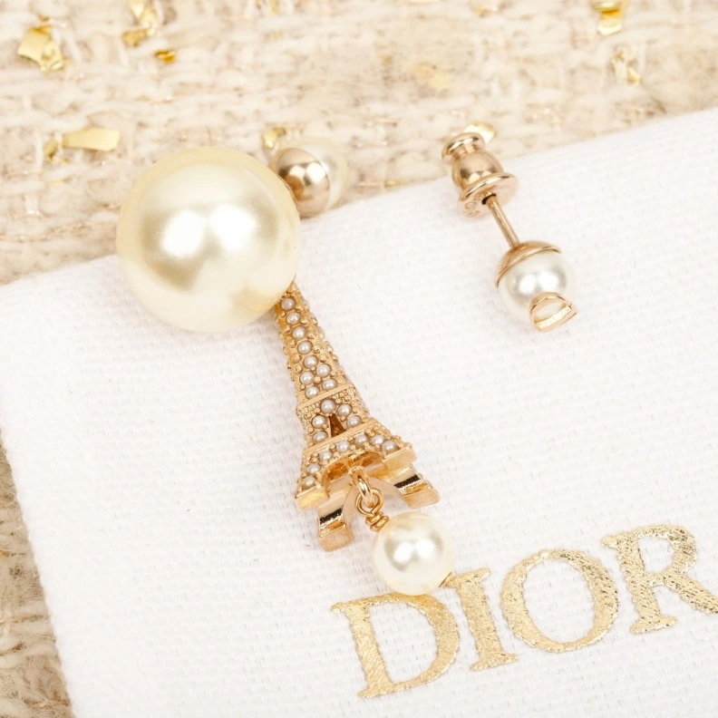 Soft Christian Dxxr Earrings 294480