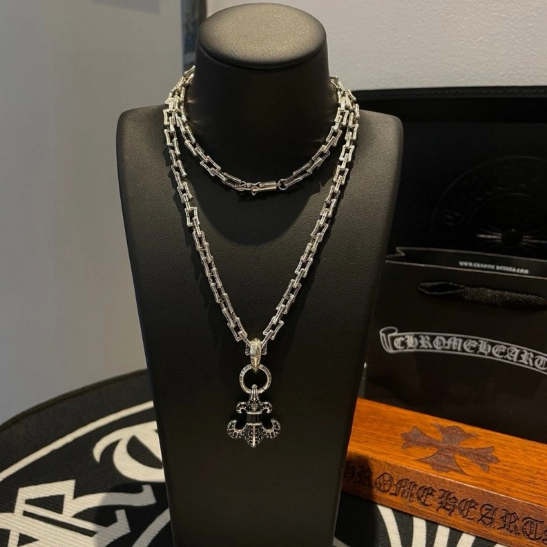 Chrxmx Hxxrts Necklaces Timeless 297753