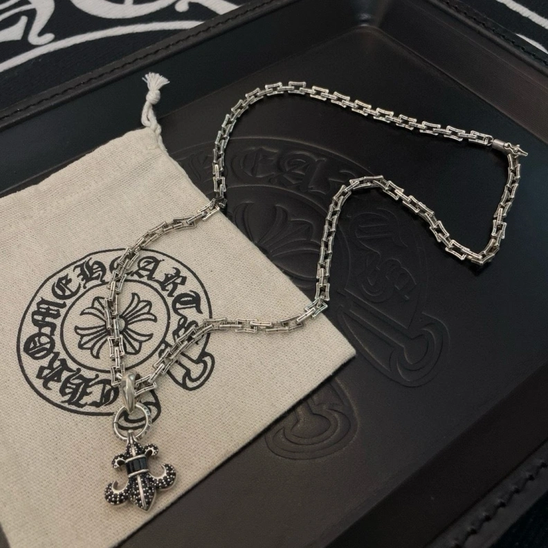 Chrxmx Hxxrts Necklaces Timeless 297753