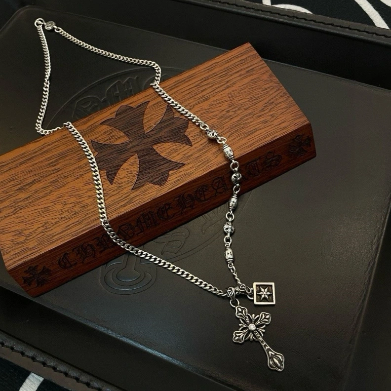 Chrxmx Hxxrts Necklaces GoAnywhere 297767