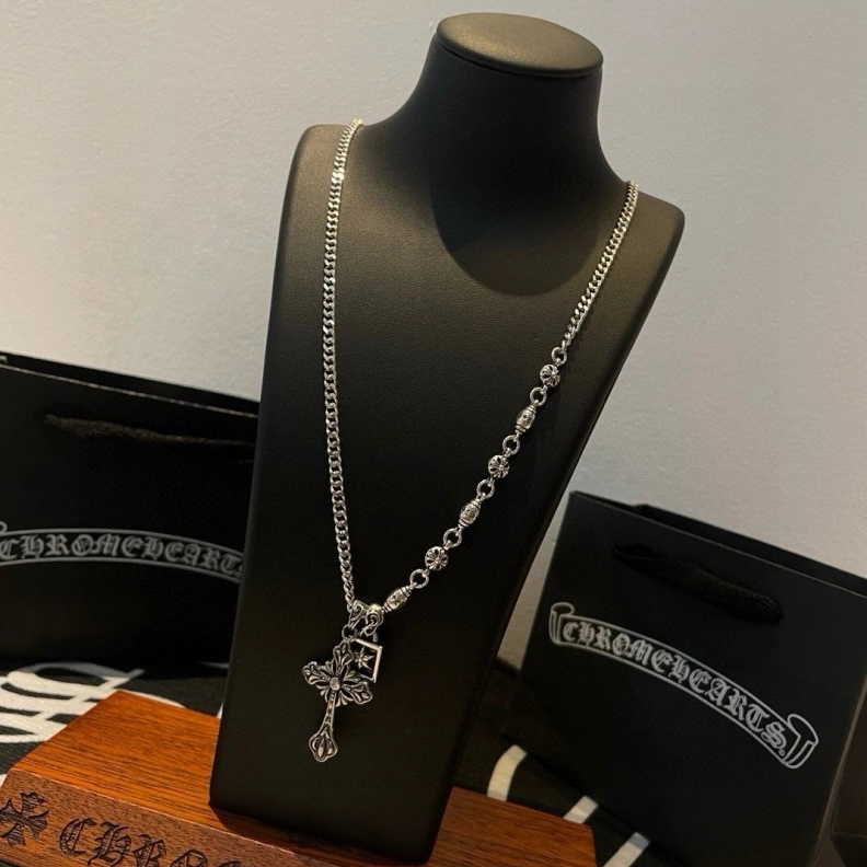 Chrxmx Hxxrts Necklaces GoAnywhere 297767