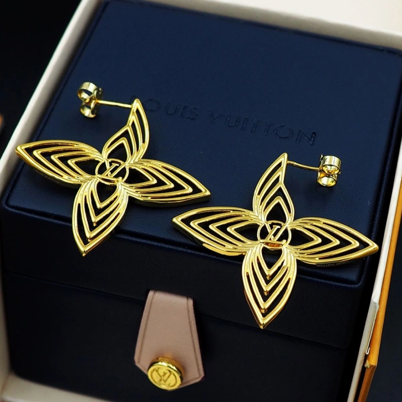 Sleek LX Earrings 309437