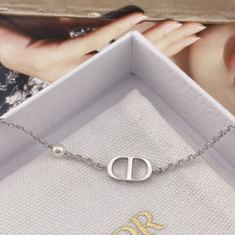 Christian Dxxr Bracelets Compact 294613