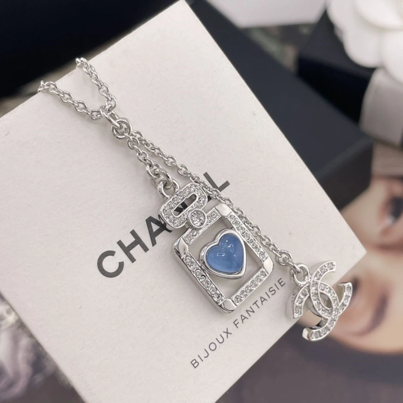 HighQuality Chxnxl Necklaces 286680