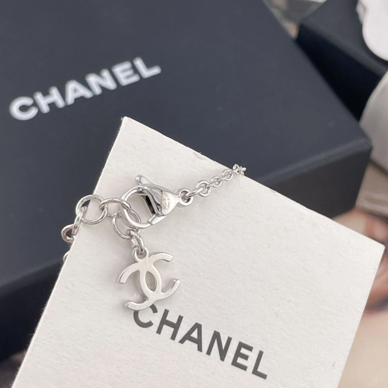 HighQuality Chxnxl Necklaces 286680