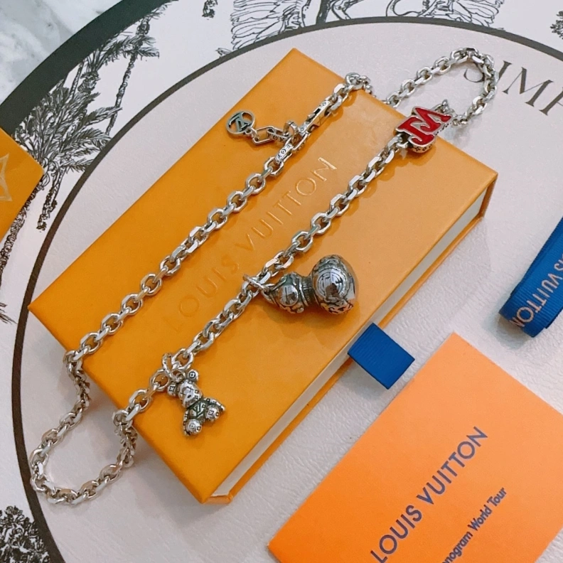 Functional LX Necklaces 309284