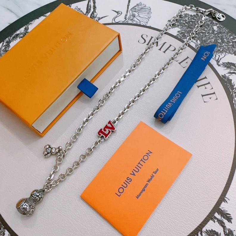 Functional LX Necklaces 309284