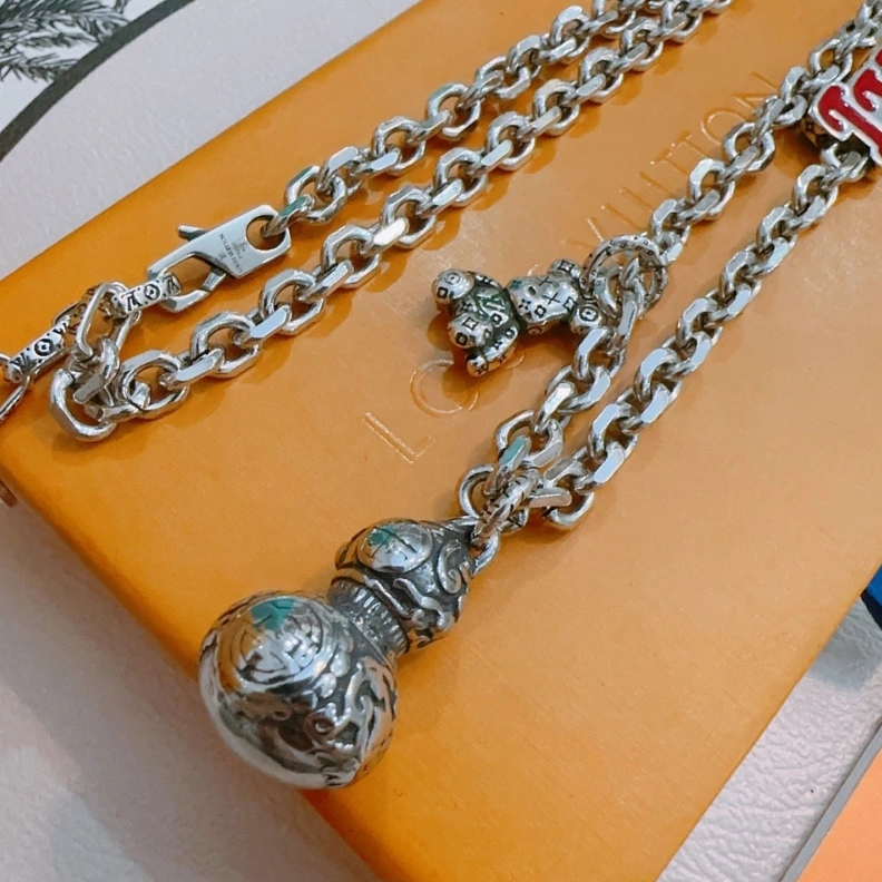 Functional LX Necklaces 309284