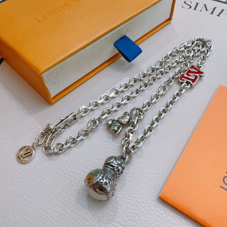 Functional LX Necklaces 309284
