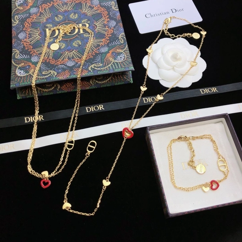 Christian Dxxr Necklaces Fashionable 294363