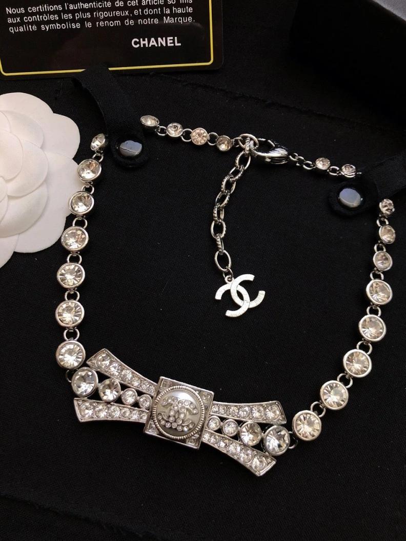 Flexible Chxnxl Necklaces 286686