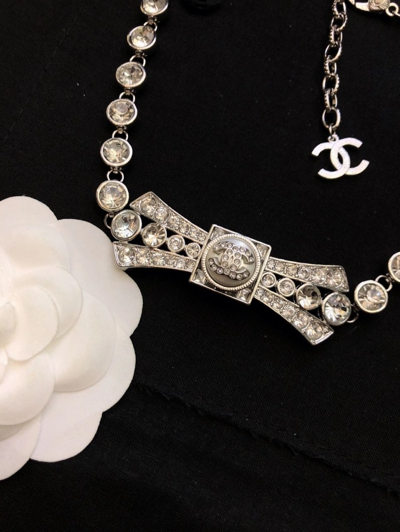 Flexible Chxnxl Necklaces 286686