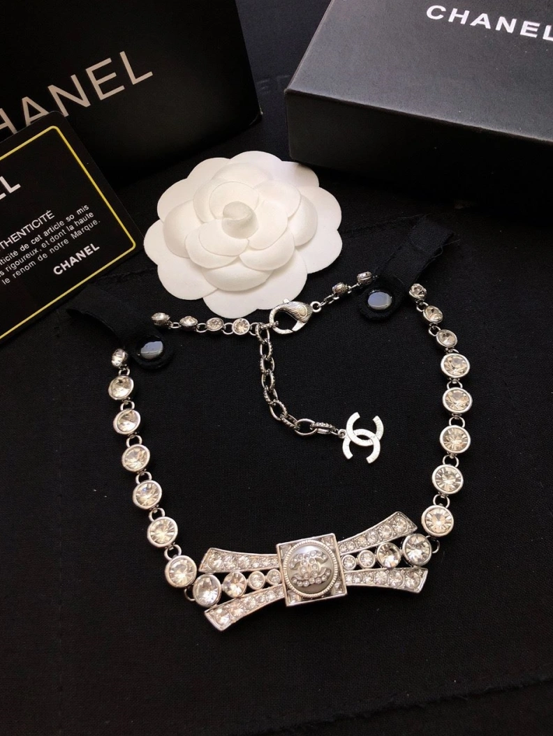 Flexible Chxnxl Necklaces 286686