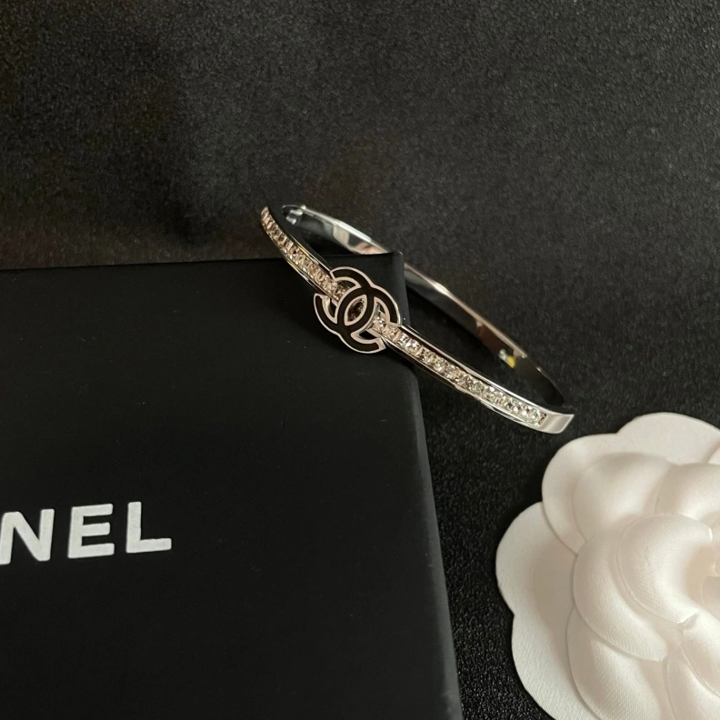 Classic Chxnxl Bracelets 287906