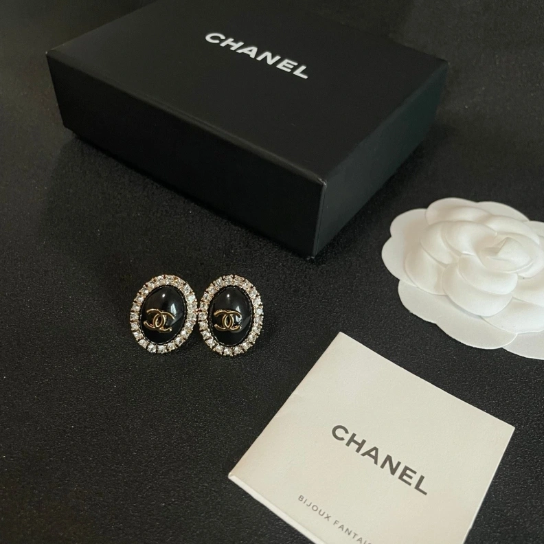 Resilient Chxnxl Earrings 287180