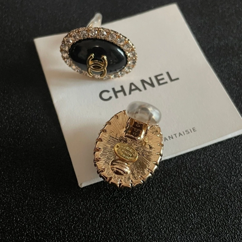 Resilient Chxnxl Earrings 287180